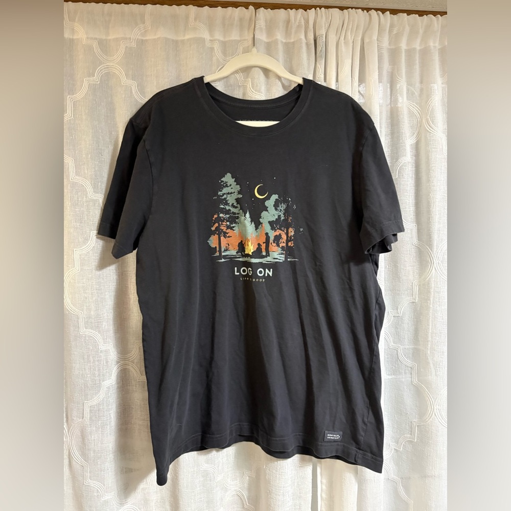 Life Is Good Shirt Mens SIZE LARGE Blue Log On Crusher Tee Long Sleeve Fireplace